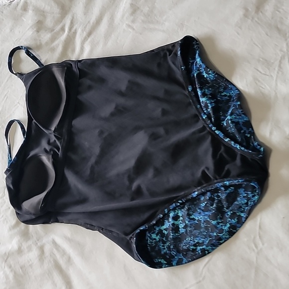 Speedo Onepiece Black and Blue Swimsuit Size 12 - Picture 7 of 8